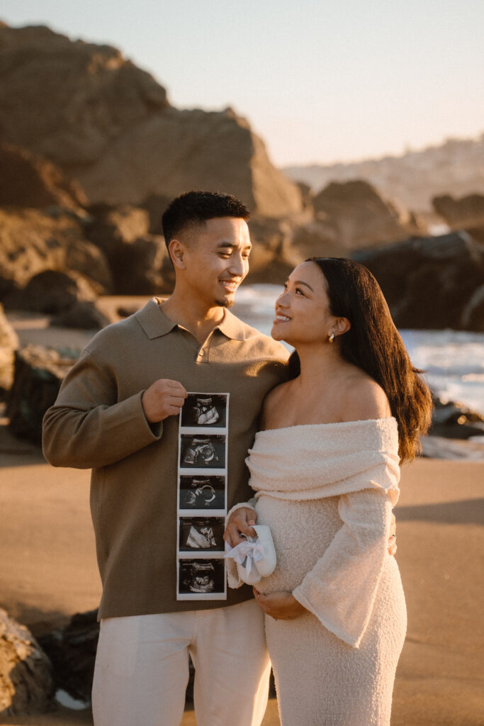 maternity shoot with husband